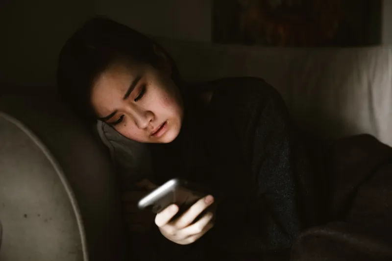 Your Thumb Already Moved: The Ritual of Checking Nothing